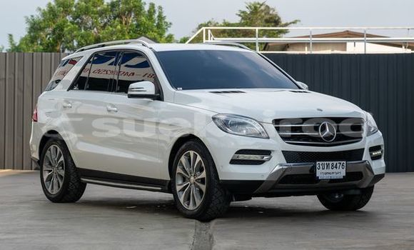 Buy Used Mercedes‒Benz ML–Class White Car in Bangkok in Bangkok Buy Used Mercedes‒Benz ML–Class White Car in Bangkok in Bangkok