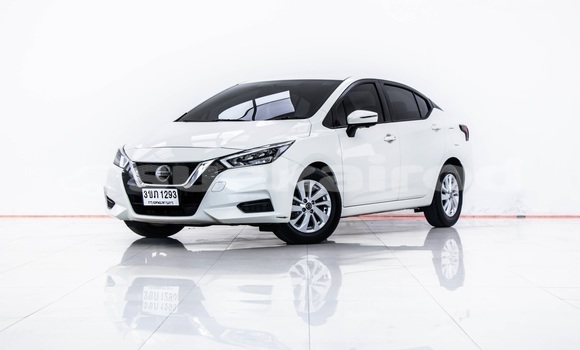 ซื้อ รถมือสอง Nissan Almera ขาว รถยนต์ ใน %{เมือง} ใน กรุงเทพมหานคร