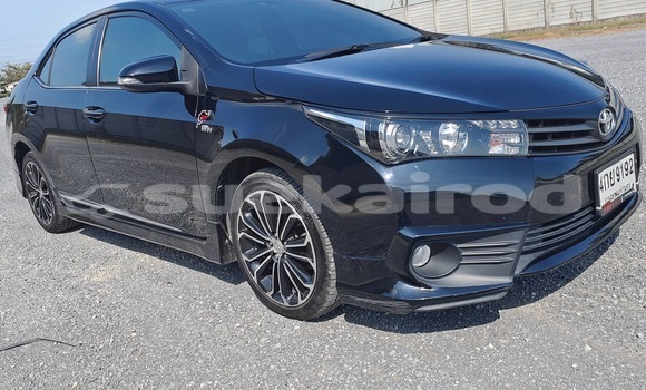 ซื้อ รถมือสอง Toyota Altis สีดำ รถยนต์ ใน %{เมือง} ใน สมุทรปราการ