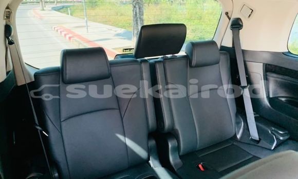 Buy Used Toyota Alphard White Car in Bangkok in Bangkok Buy Used Toyota Alphard White Car in Bangkok in Bangkok