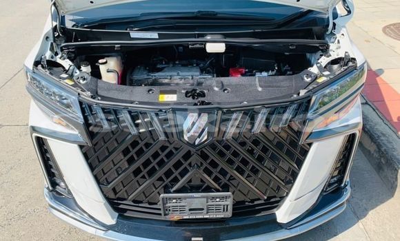 Buy Used Toyota Alphard White Car in Bangkok in Bangkok Buy Used Toyota Alphard White Car in Bangkok in Bangkok