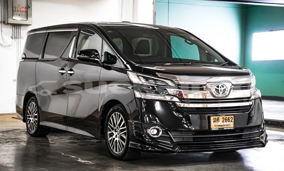 ซื้อ รถมือสอง Toyota Vellfire สีดำ รถยนต์ ใน %{เมือง} ใน กรุงเทพมหานคร