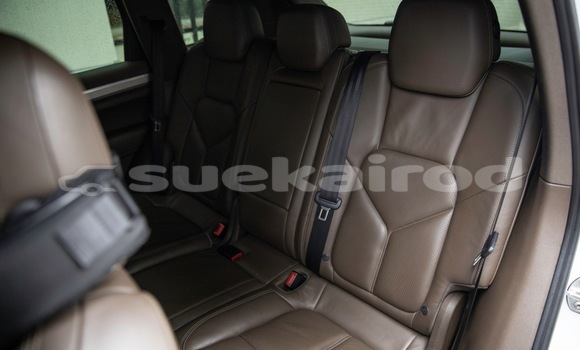 ซื้อ รถมือสอง Porsche Cayenne ขาว รถยนต์ ใน %{เมือง} ใน กรุงเทพมหานคร ซื้อ รถมือสอง Porsche Cayenne ขาว รถยนต์ ใน %{เมือง} ใน กรุงเทพมหานคร