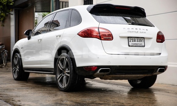 ซื้อ รถมือสอง Porsche Cayenne ขาว รถยนต์ ใน %{เมือง} ใน กรุงเทพมหานคร ซื้อ รถมือสอง Porsche Cayenne ขาว รถยนต์ ใน %{เมือง} ใน กรุงเทพมหานคร