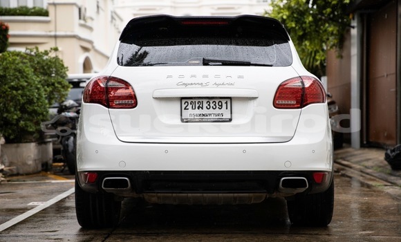ซื้อ รถมือสอง Porsche Cayenne ขาว รถยนต์ ใน %{เมือง} ใน กรุงเทพมหานคร ซื้อ รถมือสอง Porsche Cayenne ขาว รถยนต์ ใน %{เมือง} ใน กรุงเทพมหานคร