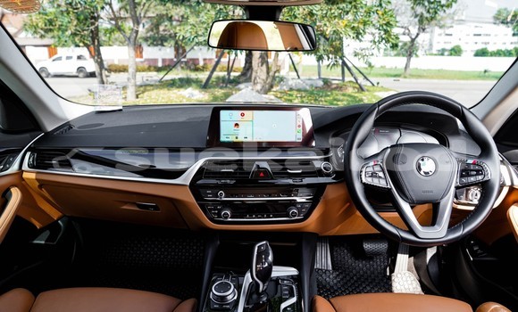 ซื้อ รถมือสอง BMW 5–Series สีดำ รถยนต์ ใน %{เมือง} ใน กรุงเทพมหานคร ซื้อ รถมือสอง BMW 5–Series สีดำ รถยนต์ ใน %{เมือง} ใน กรุงเทพมหานคร