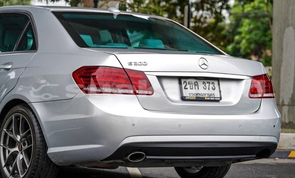 ซื้อ รถมือสอง Mercedes-Benz E200 อื่น ๆ รถยนต์ ใน %{เมือง} ใน กรุงเทพมหานคร ซื้อ รถมือสอง Mercedes-Benz E200 อื่น ๆ รถยนต์ ใน %{เมือง} ใน กรุงเทพมหานคร