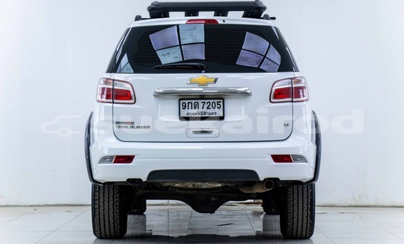 ซื้อ รถมือสอง Chevrolet TrailBlazer ขาว รถยนต์ ใน %{เมือง} ใน กรุงเทพมหานคร ซื้อ รถมือสอง Chevrolet TrailBlazer ขาว รถยนต์ ใน %{เมือง} ใน กรุงเทพมหานคร