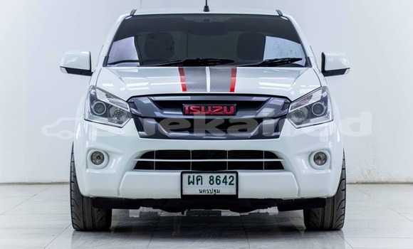Buy Used Isuzu DâMAX White Car in Bangkok in Bangkok Buy Used Isuzu DâMAX White Car in Bangkok in Bangkok