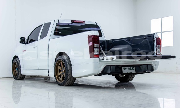 Buy Used Isuzu DâMAX White Car in Bangkok in Bangkok Buy Used Isuzu DâMAX White Car in Bangkok in Bangkok