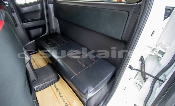 Buy Used Isuzu DâMAX White Car in Bangkok in Bangkok Buy Used Isuzu DâMAX White Car in Bangkok in Bangkok