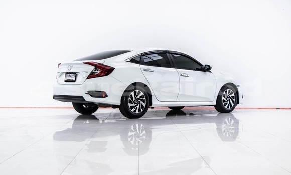 ซื้อ รถมือสอง Honda Civic ขาว รถยนต์ ใน %{เมือง} ใน กรุงเทพมหานคร ซื้อ รถมือสอง Honda Civic ขาว รถยนต์ ใน %{เมือง} ใน กรุงเทพมหานคร