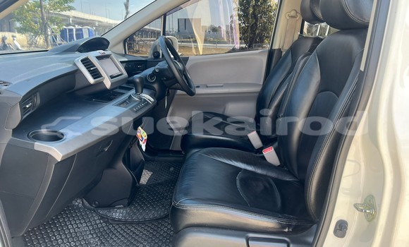 Buy Used Honda Freed White Car in Bangkok in Bangkok Buy Used Honda Freed White Car in Bangkok in Bangkok