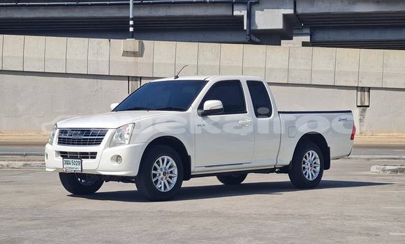 Buy Used Isuzu D–MAX White Car in Bangkok in Bangkok