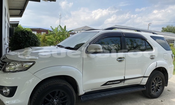 Buy Used Toyota Fortuner White Car in Bangkok in Bangkok Buy Used Toyota Fortuner White Car in Bangkok in Bangkok