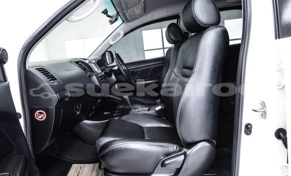 ซื้อ รถมือสอง Toyota Fortuner ขาว รถยนต์ ใน %{เมือง} ใน กรุงเทพมหานคร ซื้อ รถมือสอง Toyota Fortuner ขาว รถยนต์ ใน %{เมือง} ใน กรุงเทพมหานคร