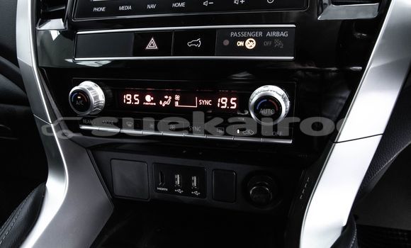 Buy Used Mitsubishi Pajero White Car in Bangkok in Bangkok Buy Used Mitsubishi Pajero White Car in Bangkok in Bangkok