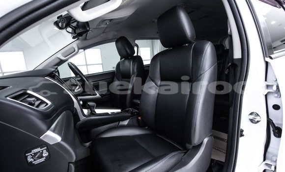 Buy Used Mitsubishi Pajero White Car in Bangkok in Bangkok Buy Used Mitsubishi Pajero White Car in Bangkok in Bangkok