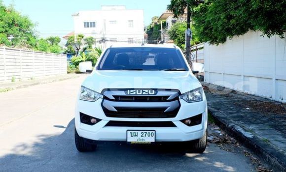 ซื้อ รถมือสอง Isuzu D-Max ขาว รถยนต์ ใน %{เมือง} ใน กรุงเทพมหานคร ซื้อ รถมือสอง Isuzu D-Max ขาว รถยนต์ ใน %{เมือง} ใน กรุงเทพมหานคร