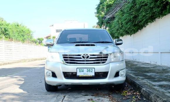 ซื้อ รถมือสอง Toyota Hiluxe VIGO เงิน รถยนต์ ใน %{เมือง} ใน กรุงเทพมหานคร ซื้อ รถมือสอง Toyota Hiluxe VIGO เงิน รถยนต์ ใน %{เมือง} ใน กรุงเทพมหานคร