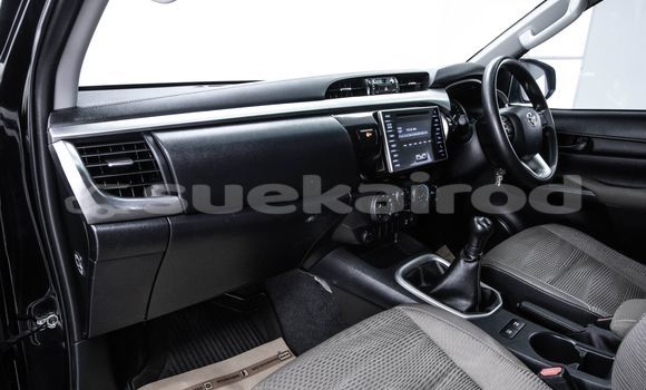 ซื้อ รถมือสอง Toyota Hiluxe Revo สีดำ รถยนต์ ใน %{เมือง} ใน กรุงเทพมหานคร ซื้อ รถมือสอง Toyota Hiluxe Revo สีดำ รถยนต์ ใน %{เมือง} ใน กรุงเทพมหานคร