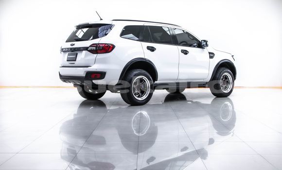 Buy Used Ford Everest White Car in Bangkok in Bangkok Buy Used Ford Everest White Car in Bangkok in Bangkok