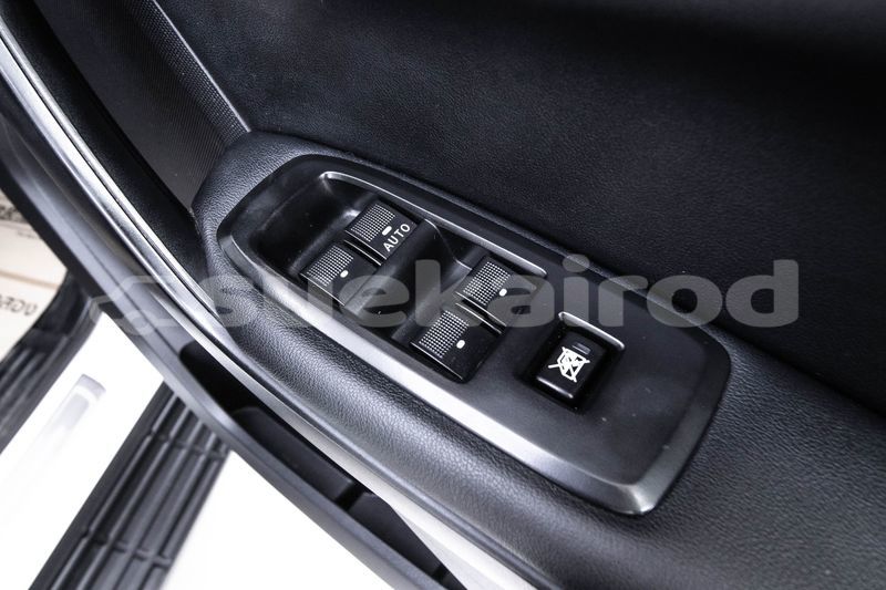 Big with watermark ford everest bangkok bangkok 55136