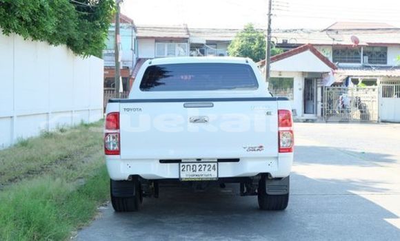 ซื้อ รถมือสอง Toyota Hiluxe VIGO ขาว รถยนต์ ใน %{เมือง} ใน กรุงเทพมหานคร ซื้อ รถมือสอง Toyota Hiluxe VIGO ขาว รถยนต์ ใน %{เมือง} ใน กรุงเทพมหานคร