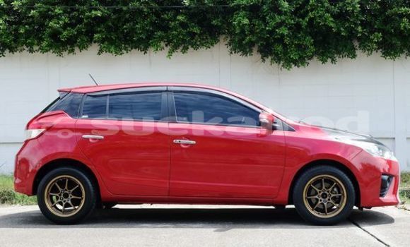 ซื้อ รถมือสอง Toyota Yaris สีแดง รถยนต์ ใน %{เมือง} ใน กรุงเทพมหานคร ซื้อ รถมือสอง Toyota Yaris สีแดง รถยนต์ ใน %{เมือง} ใน กรุงเทพมหานคร
