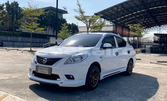 ซื้อ รถมือสอง Nissan Almera ขาว รถยนต์ ใน %{เมือง} ใน กรุงเทพมหานคร
