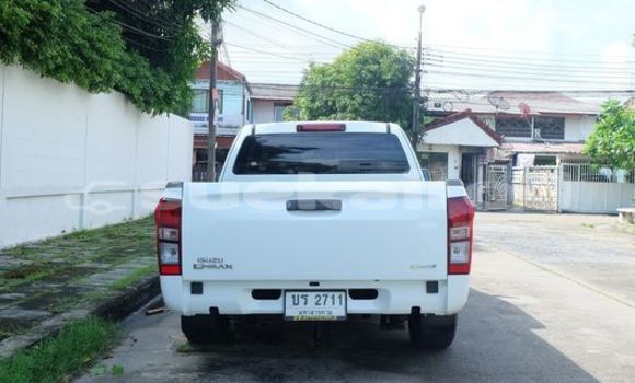 ซื้อ รถมือสอง Isuzu D-Max ขาว รถยนต์ ใน %{เมือง} ใน กรุงเทพมหานคร ซื้อ รถมือสอง Isuzu D-Max ขาว รถยนต์ ใน %{เมือง} ใน กรุงเทพมหานคร