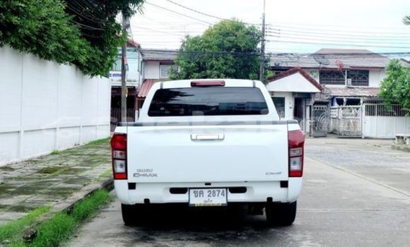 ซื้อ รถมือสอง Isuzu D-Max ขาว รถยนต์ ใน %{เมือง} ใน กรุงเทพมหานคร ซื้อ รถมือสอง Isuzu D-Max ขาว รถยนต์ ใน %{เมือง} ใน กรุงเทพมหานคร