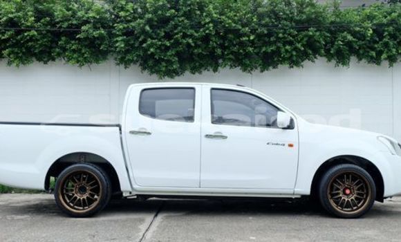 ซื้อ รถมือสอง Isuzu D-Max ขาว รถยนต์ ใน %{เมือง} ใน กรุงเทพมหานคร ซื้อ รถมือสอง Isuzu D-Max ขาว รถยนต์ ใน %{เมือง} ใน กรุงเทพมหานคร