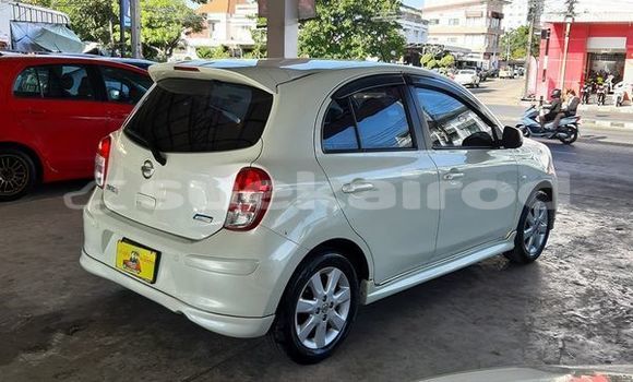 ซื้อ รถมือสอง Nissan March ขาว รถยนต์ ใน %{เมือง} ใน กรุงเทพมหานคร ซื้อ รถมือสอง Nissan March ขาว รถยนต์ ใน %{เมือง} ใน กรุงเทพมหานคร