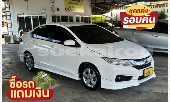 Buy Used Honda City White Car in Bangkok in Bangkok