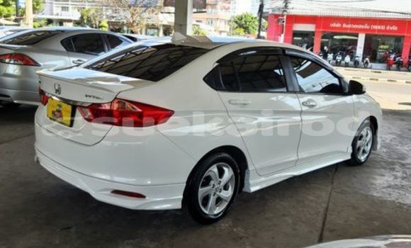 ซื้อ รถมือสอง Honda City ขาว รถยนต์ ใน %{เมือง} ใน กรุงเทพมหานคร ซื้อ รถมือสอง Honda City ขาว รถยนต์ ใน %{เมือง} ใน กรุงเทพมหานคร