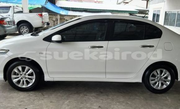 ซื้อ รถมือสอง Honda City ขาว รถยนต์ ใน %{เมือง} ใน กรุงเทพมหานคร ซื้อ รถมือสอง Honda City ขาว รถยนต์ ใน %{เมือง} ใน กรุงเทพมหานคร