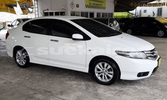 ซื้อ รถมือสอง Honda City ขาว รถยนต์ ใน %{เมือง} ใน กรุงเทพมหานคร ซื้อ รถมือสอง Honda City ขาว รถยนต์ ใน %{เมือง} ใน กรุงเทพมหานคร