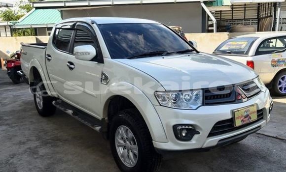 ซื้อ รถมือสอง Mitsubishi Triton ขาว รถยนต์ ใน %{เมือง} ใน กรุงเทพมหานคร ซื้อ รถมือสอง Mitsubishi Triton ขาว รถยนต์ ใน %{เมือง} ใน กรุงเทพมหานคร