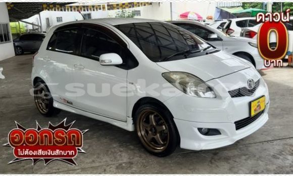 ซื้อ รถมือสอง Toyota Yaris ขาว รถยนต์ ใน %{เมือง} ใน กรุงเทพมหานคร ซื้อ รถมือสอง Toyota Yaris ขาว รถยนต์ ใน %{เมือง} ใน กรุงเทพมหานคร