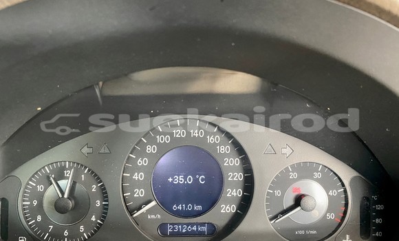 Buy Used Mercedes‒Benz E–Class Brown Car in Bangkok in Bangkok Buy Used Mercedes‒Benz E–Class Brown Car in Bangkok in Bangkok