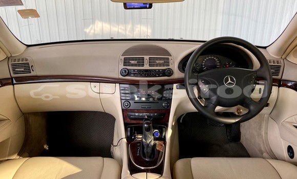 Buy Used Mercedes‒Benz E–Class Brown Car in Bangkok in Bangkok Buy Used Mercedes‒Benz E–Class Brown Car in Bangkok in Bangkok