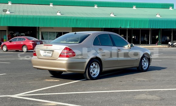 Buy Used Mercedes‒Benz E–Class Brown Car in Bangkok in Bangkok Buy Used Mercedes‒Benz E–Class Brown Car in Bangkok in Bangkok