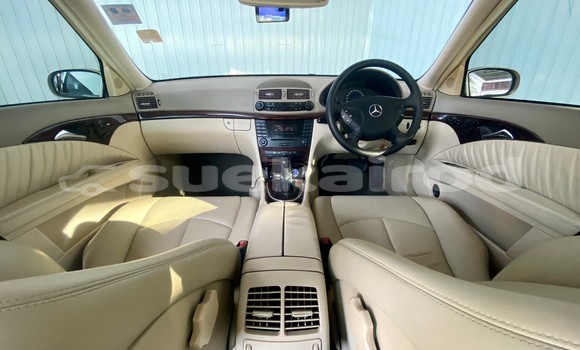Buy Used Mercedes‒Benz E–Class Brown Car in Bangkok in Bangkok Buy Used Mercedes‒Benz E–Class Brown Car in Bangkok in Bangkok