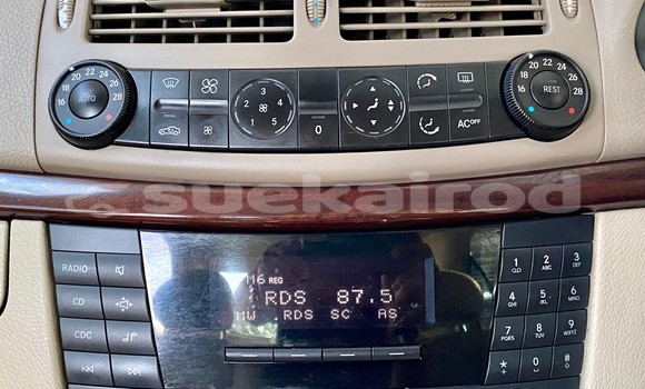 Buy Used Mercedes‒Benz E–Class Brown Car in Bangkok in Bangkok Buy Used Mercedes‒Benz E–Class Brown Car in Bangkok in Bangkok