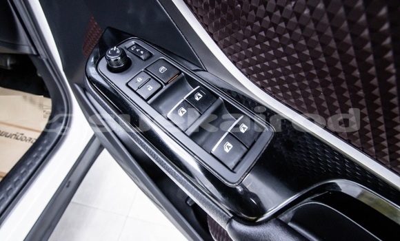 ซื้อ รถมือสอง Toyota C-HR ขาว รถยนต์ ใน %{เมือง} ใน กรุงเทพมหานคร ซื้อ รถมือสอง Toyota C-HR ขาว รถยนต์ ใน %{เมือง} ใน กรุงเทพมหานคร