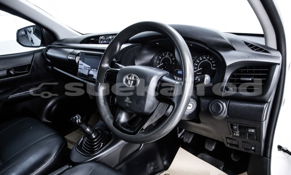 Buy Used Toyota Hiluxe Revo White Car in Bangkok in Bangkok Buy Used Toyota Hiluxe Revo White Car in Bangkok in Bangkok