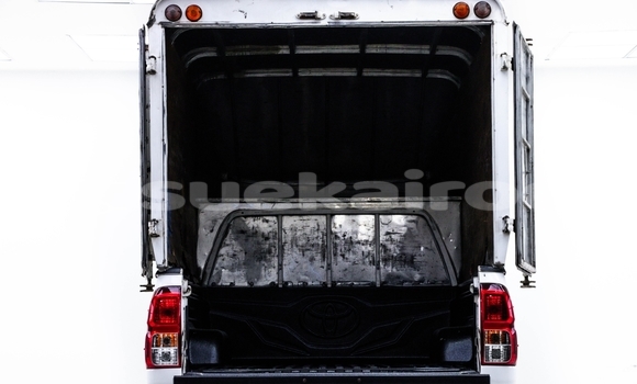 Buy Used Toyota Hiluxe Revo White Car in Bangkok in Bangkok Buy Used Toyota Hiluxe Revo White Car in Bangkok in Bangkok