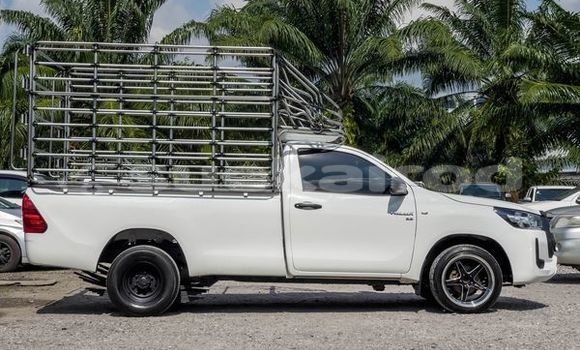 ซื้อ รถมือสอง Toyota Hiluxe Revo ขาว รถยนต์ ใน %{เมือง} ใน กรุงเทพมหานคร ซื้อ รถมือสอง Toyota Hiluxe Revo ขาว รถยนต์ ใน %{เมือง} ใน กรุงเทพมหานคร