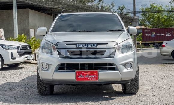 Buy Used Isuzu D-Max Silver Car in Bangkok in Bangkok Buy Used Isuzu D-Max Silver Car in Bangkok in Bangkok